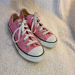 Converse All⭐Star pink low sneakers